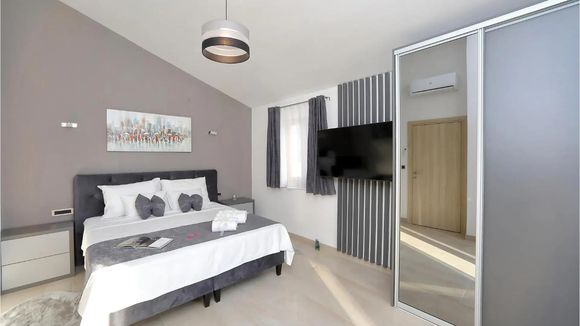 Stunning Home In Starigrad Paklenica With Wifi Croazia