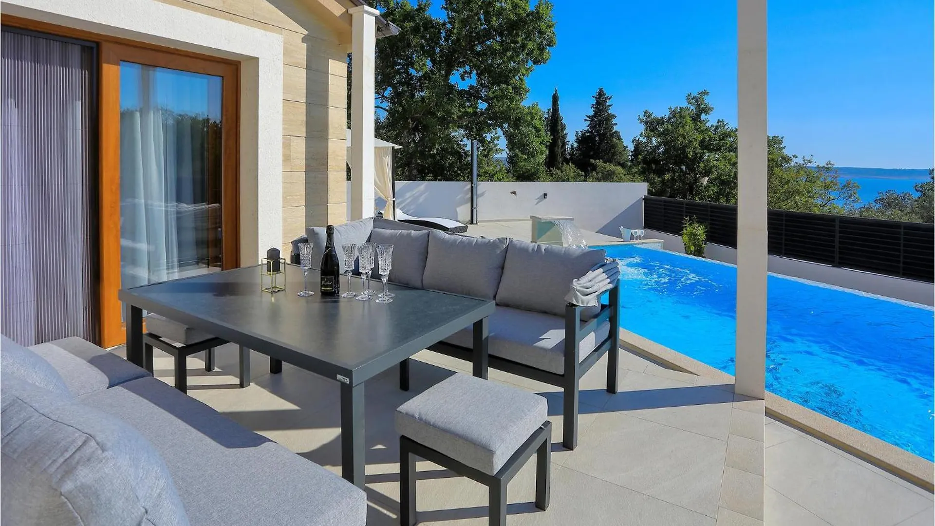 Casa vacanze Stunning Home In Starigrad Paklenica With Wifi
