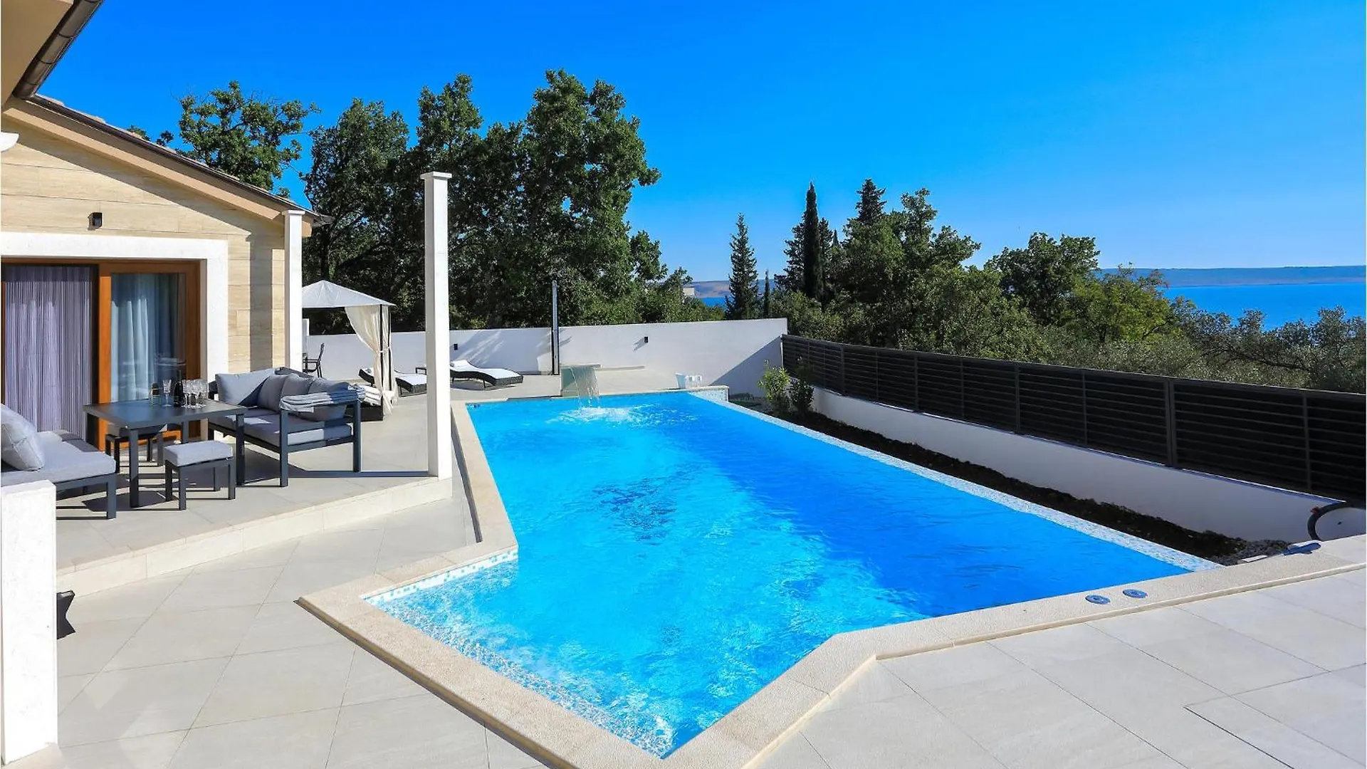 Casa vacanze Stunning Home In Starigrad Paklenica With Wifi