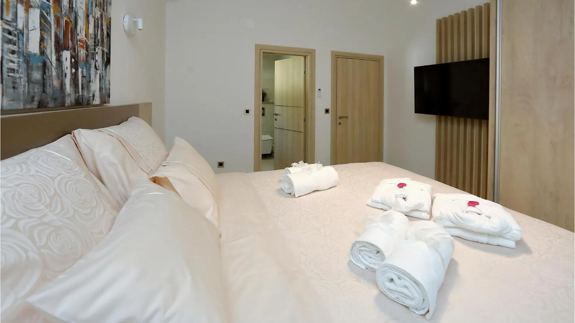 Stunning Home In Starigrad Paklenica With Wifi Croazia