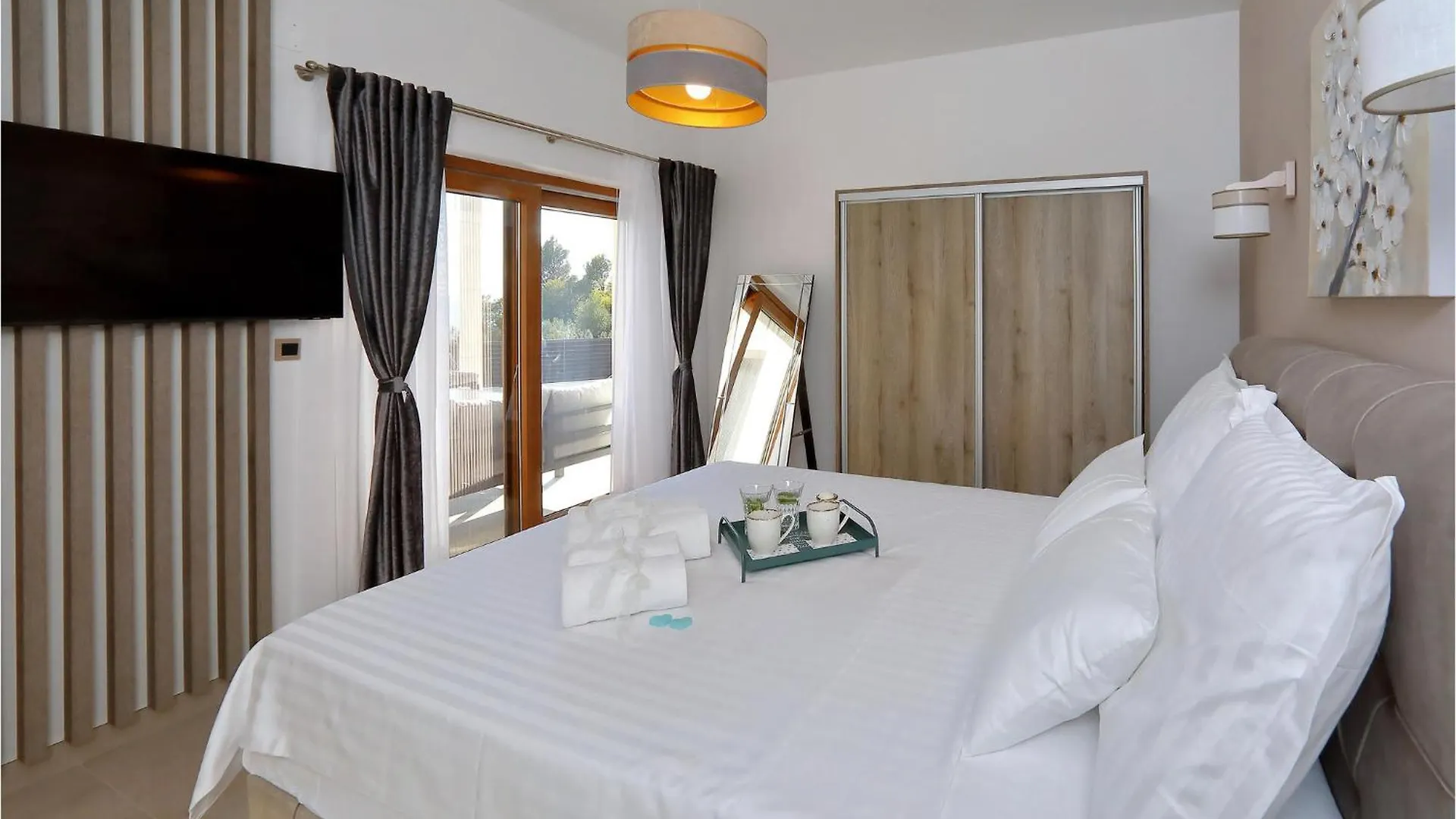Stunning Home In Starigrad Paklenica With Wifi 0*,